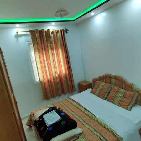 Lovely Two Bedrooms Apartment Ταγγέρη Εξωτερικό φωτογραφία